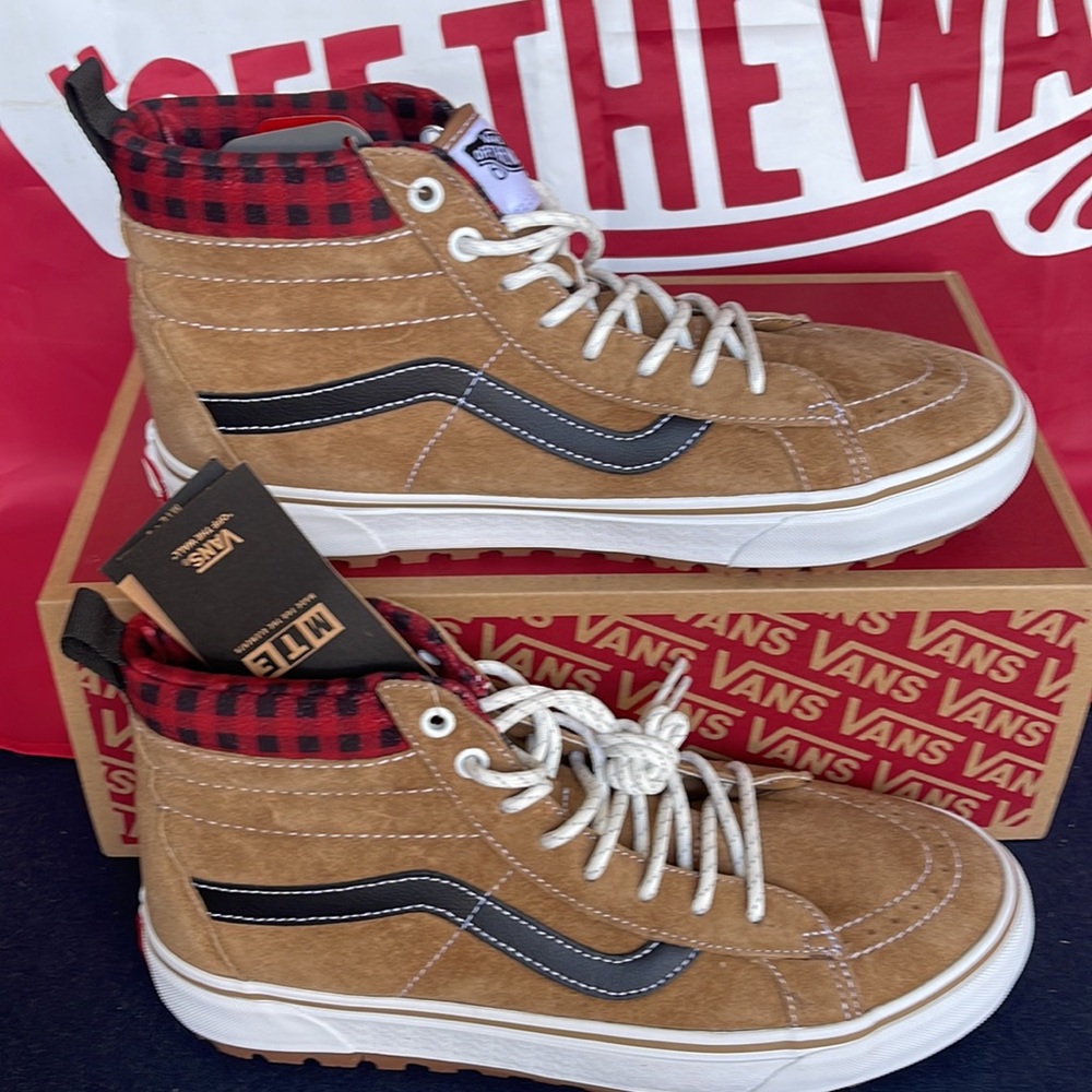 Vans Sk8-Hi Mte-1
Plaid Brown/Black
VNOA5HZYY49 WMNS boots - Picture 2 of 16